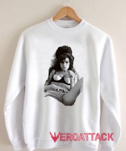 Amy Winehouse Sexy On The Bed Unisex Sweatshirts